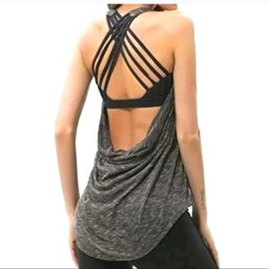 Lululemon Free To Be Wild Built in bra tank top